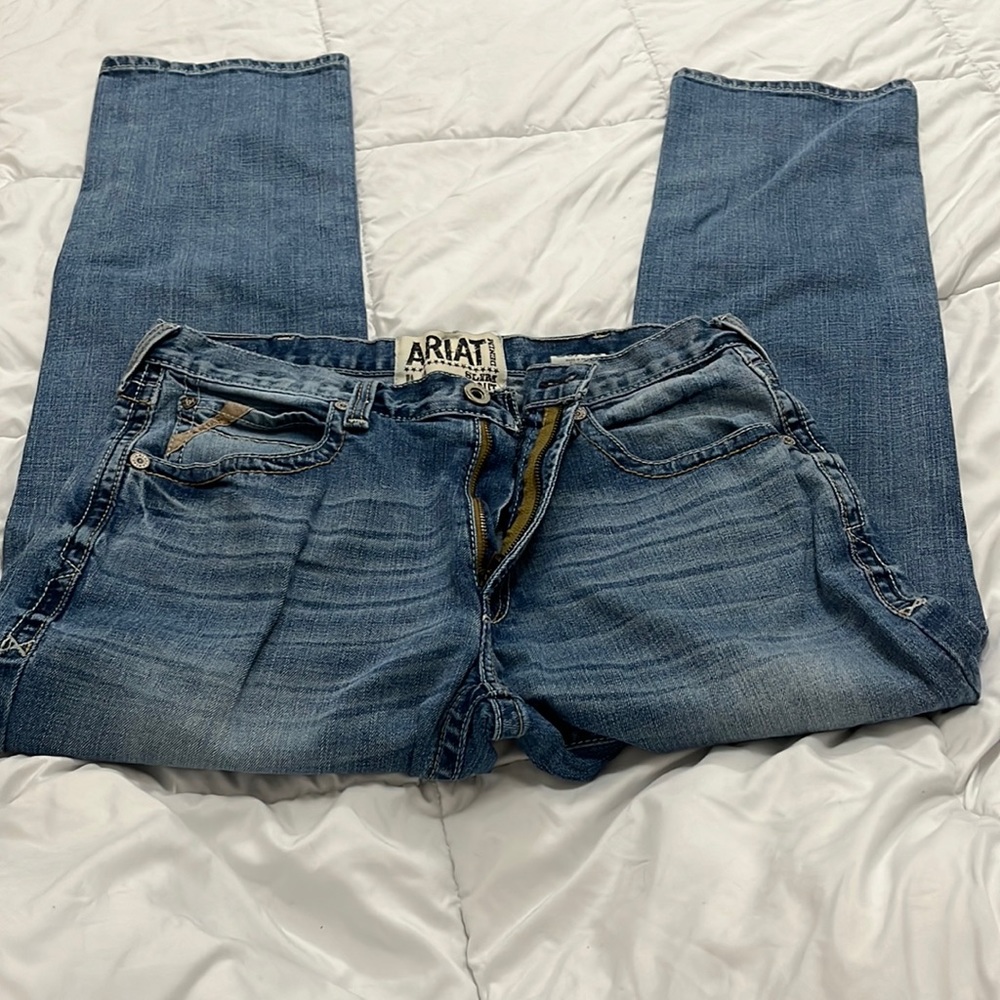 Men’s Ariat M5 Slim Straight Jeans.